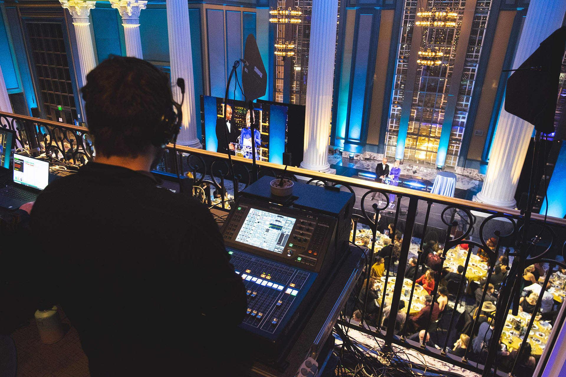 How to Choose a<span> <br>Live Event Production Company</span>